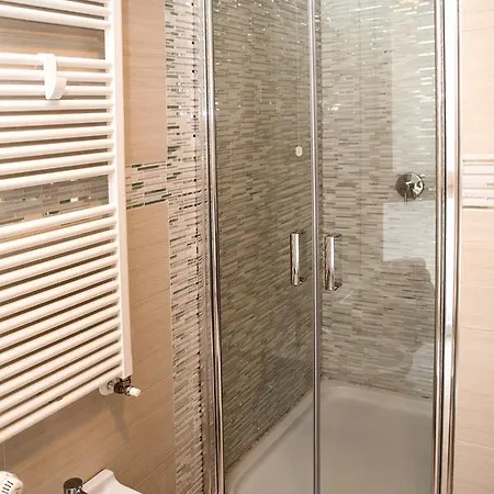 شقة Downtown Balcony Flat ميلان